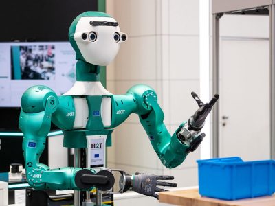 d!tec - Diruptive Geschäftsmodelle und Startups, Karlsruher Institut für Technologie, KIT - Die Forschungsuniversität in der Helmholtz-Gemeinschaft, Halle 27, Stand G52, Armar - 6 - The humanoid Robot,