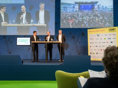 Media Wrap Up der CEBIT, 15. Juni 2018, Halle 12, Center Stage. Im Bild: Oliver Frese, Mitglied des Vorstandes der Deutschen Messe AG, Hannover, Heiko Meyer, Vorsitzender der Geschäftsführung, Hewlett Packard Enterprise Deutschland und Vorsitzender des CeBIT-Messeausschusses und Dr. Bernhard Rohleder, Hauptgeschäftsführer des Bitkom e. V., Berlin